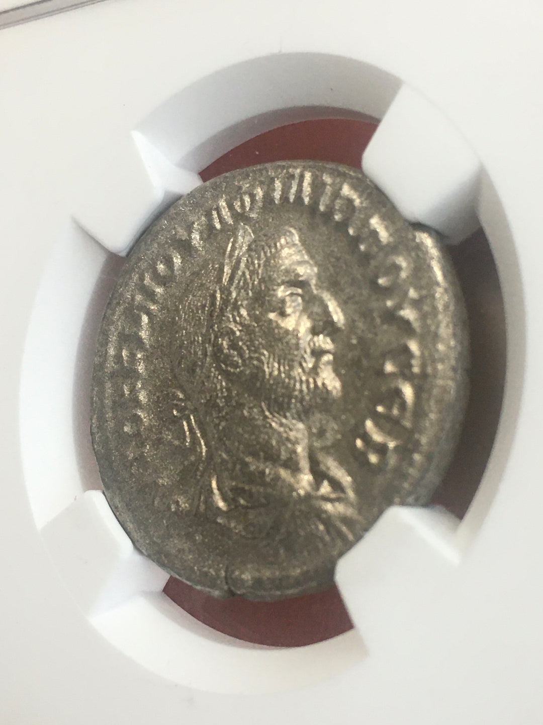 AD 217−218 シリア ラオディキア マクリヌス テトラドラクマ NGC 古代コイン – LegacyCoin